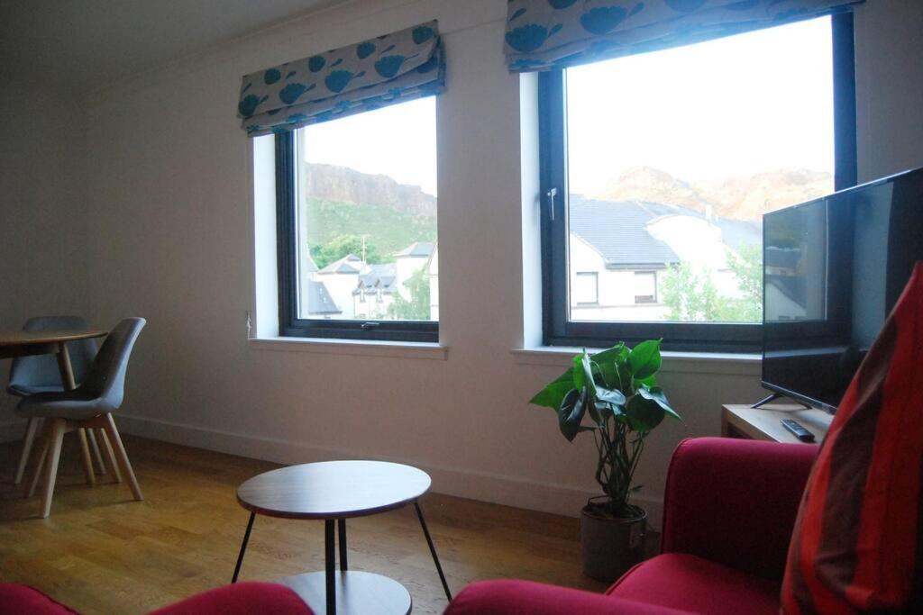 Central Two Bed Flat Close To Arthur'S Seat And University Edinburgh Luaran gambar